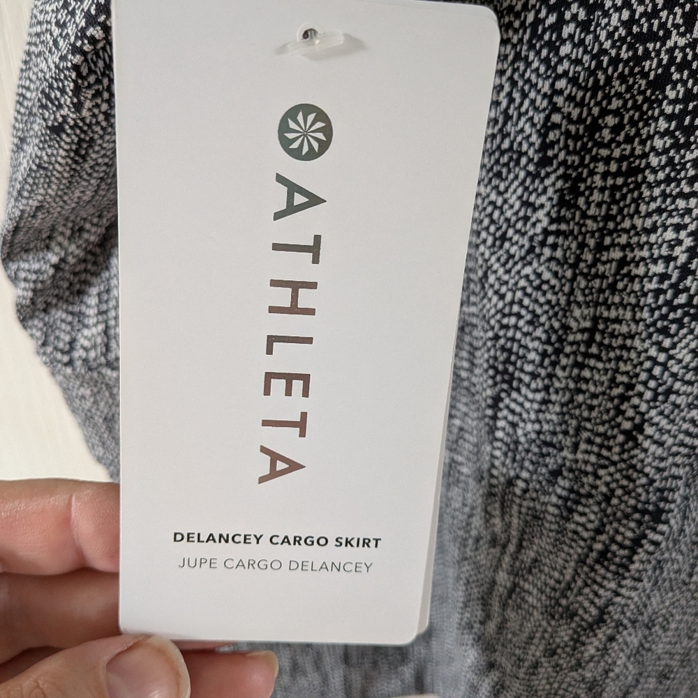 Athleta Delaney cqrgo skirt